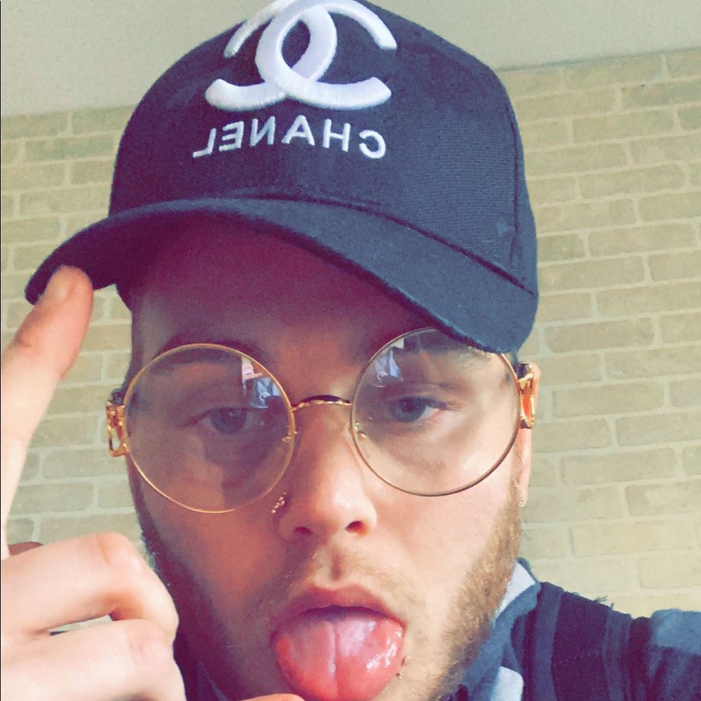 Meet your Posher, Lukas